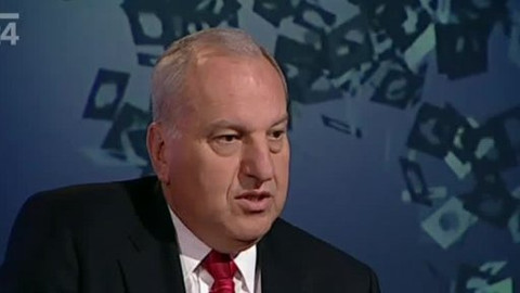 Před půlnocí - 3. března 2011