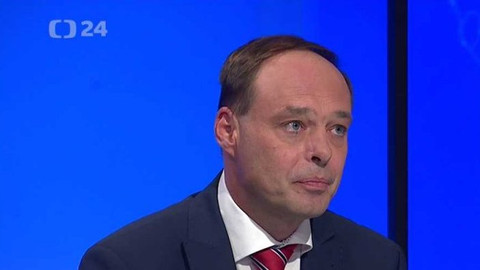 90’ ČT24 - Brexit podle premiérky Mayové