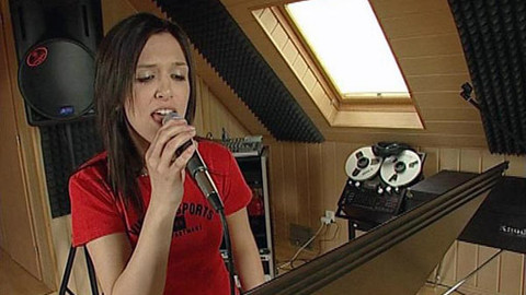 Nehasit! Hořím! - Zpěvačka Alice Konečná