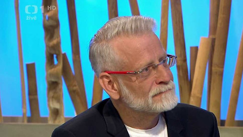 Sama doma - 24. května 2023