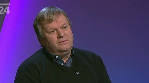 Před půlnocí - 6. prosince 2011