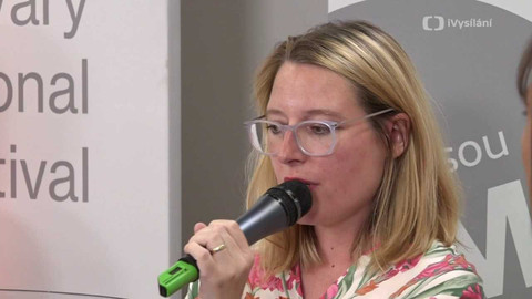 ČT na MFF Karlovy Vary - Její tělo