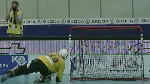 PMEZ ve florbalu 2011 mužů a žen Česko - Tatran Střešovice - SSV Helsinky