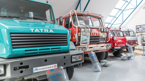 Klenoty s vůní benzínu - 2/9 Tatra II