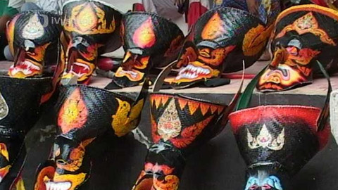 Objektiv - 30. července 2006