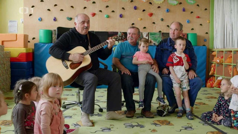 Co naše babičky uměly a na co my jsme zapomněli - Ať žijí dědečkové!