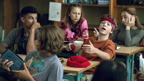 Ochránce - 5/10 Džungle před tabulí