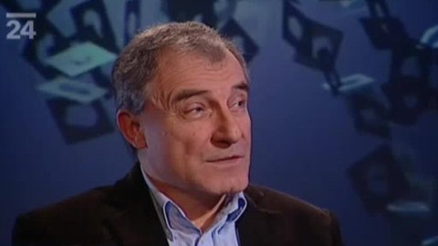 Před půlnocí - 25. února 2010