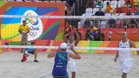 XXXI. letní olympijské hry 2016 Rio de Janeiro - Plážový volejbal: Brazílie - USA (muži)