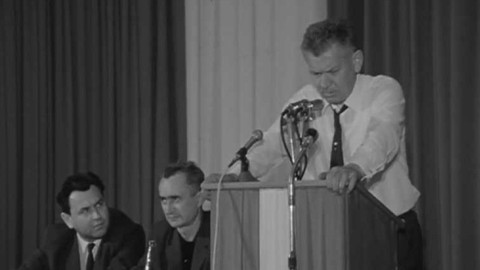 Příloha Televizních novin - Smrkovský v Avii