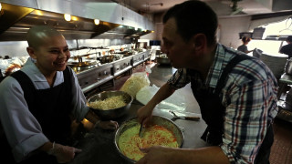 S kuchařem kolem světa