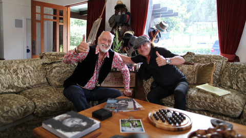 Brian Johnson: Rock na cestě - 4/6 Mick Fleetwood