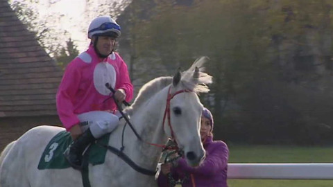 Turf - 9. listopadu 2016