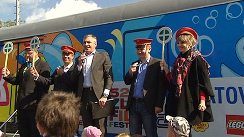 Zprávičky - 19. května 2012