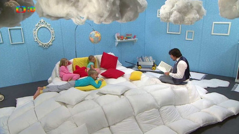 Malovaná čítanka - Jak Vojtíšek udělal z komára velblouda. Jezinky