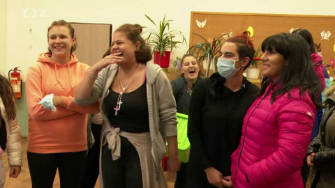 Queer - Všude špatně, doma nejhůř