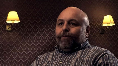 Q - 17. března 2011