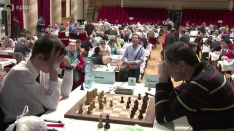 V šachu - 9. května 2014