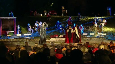 Divadlo žije! - 30. června 2012