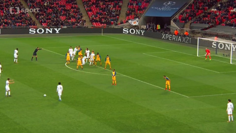 Liga mistrů UEFA - Sestřih středečních utkání základních skupin