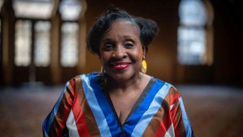 Disco, hlas revoluce - 2/3 Teď už nás nikdo nezastaví