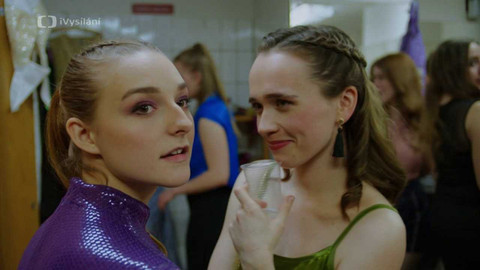 Pět let - Epizoda 1/10