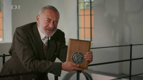 Otcové průmyslu - 6/10 Daněk pana Kolbena