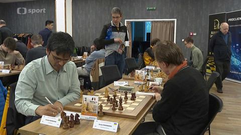 V šachu - 10. dubna