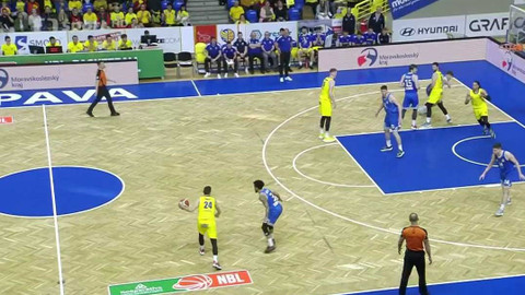 Maxa NBL - BK Opava - USK Praha