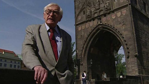 Po Karlově mostě s prof. Františkem Dvořákem - Epizoda 2/20
