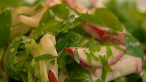 Pod pokličkou - Není salát jako salát