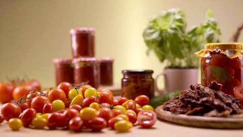 Boží dar - příběhy českých potravin - 2/6 Příběh rajčat