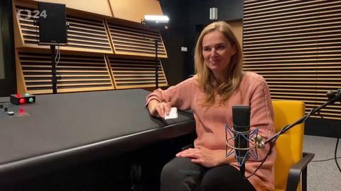 Background ČT24 - Světlana Witowská