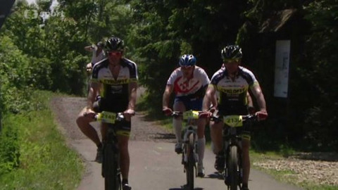 Cyklistika - Kolo pro život 2015 - Ještěd Tour Kooperativy