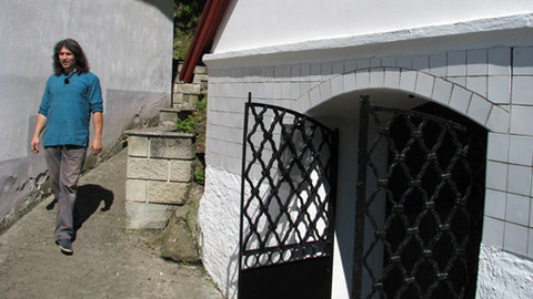 Zázračné studánky - 3/5 Na hranici uprostřed země