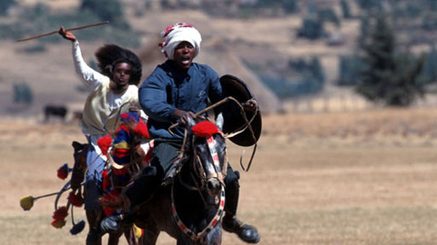 Až na kraj světa - 3/13 Strážci ztracené archy