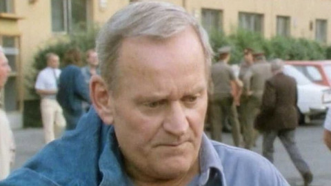 Archiv D - Postavy mimo hru