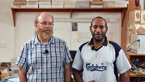 Papua Nová Guinea: dva světy - 1/6 Vojta a Sentiko