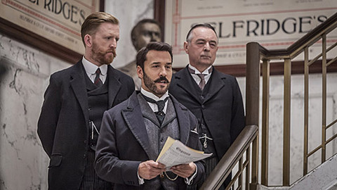 Pan Selfridge - Epizoda 8/10
