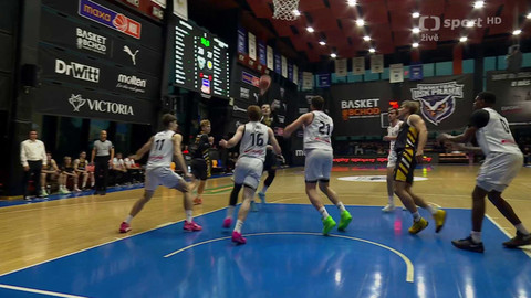 Maxa NBL - USK Praha - Sršni Photomate Písek