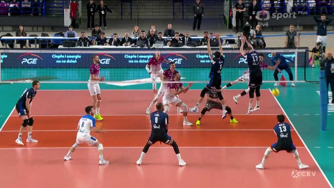 Liga mistrů ve volejbalu - PGE Projekt Warszawa - Halkbank Ankara