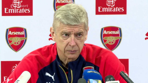 Arsenal TV - Tisková konference s trenérem Arsenalu Arsenem Wengerem