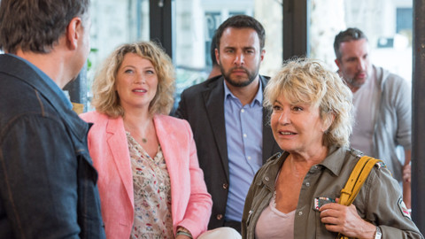 Inspektorka Candice Renoirová - 2/10 Naděje umírá poslední