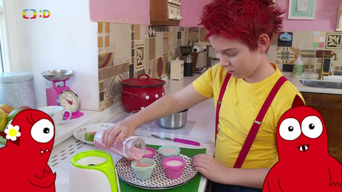 Draci v hrnci - Melounové želé chutná neotřele