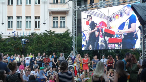 ČT na MFF Karlovy Vary - Fast Food Orchestra