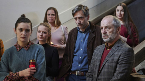 Pozadí událostí - 3/4 Střet zájmů