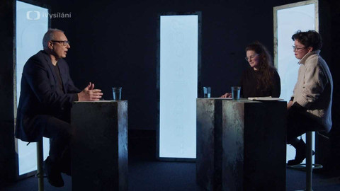 …a to je co? - Klimatičtí aktivisté útočí na umělecká díla