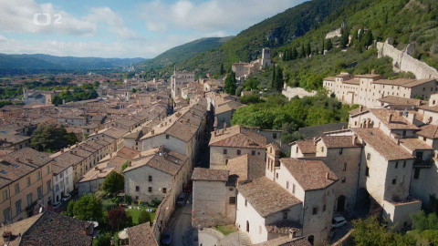 Manu a Matěj - 9/10 Dva kroky od ráje