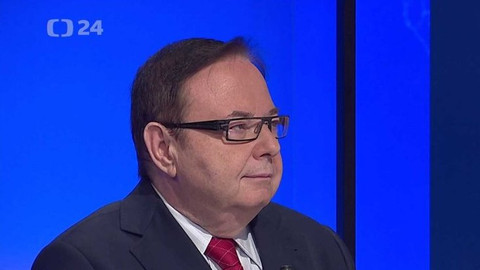 90’ ČT24 - Huawei bez systému Android?