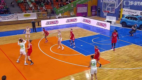 EuroCup v basketbalu - KP TANY Brno - Antalya 07 Basketbol